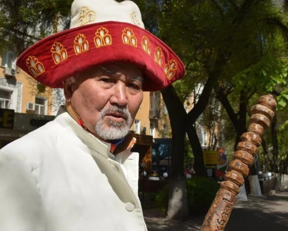 Ер адам клиторды жалайды